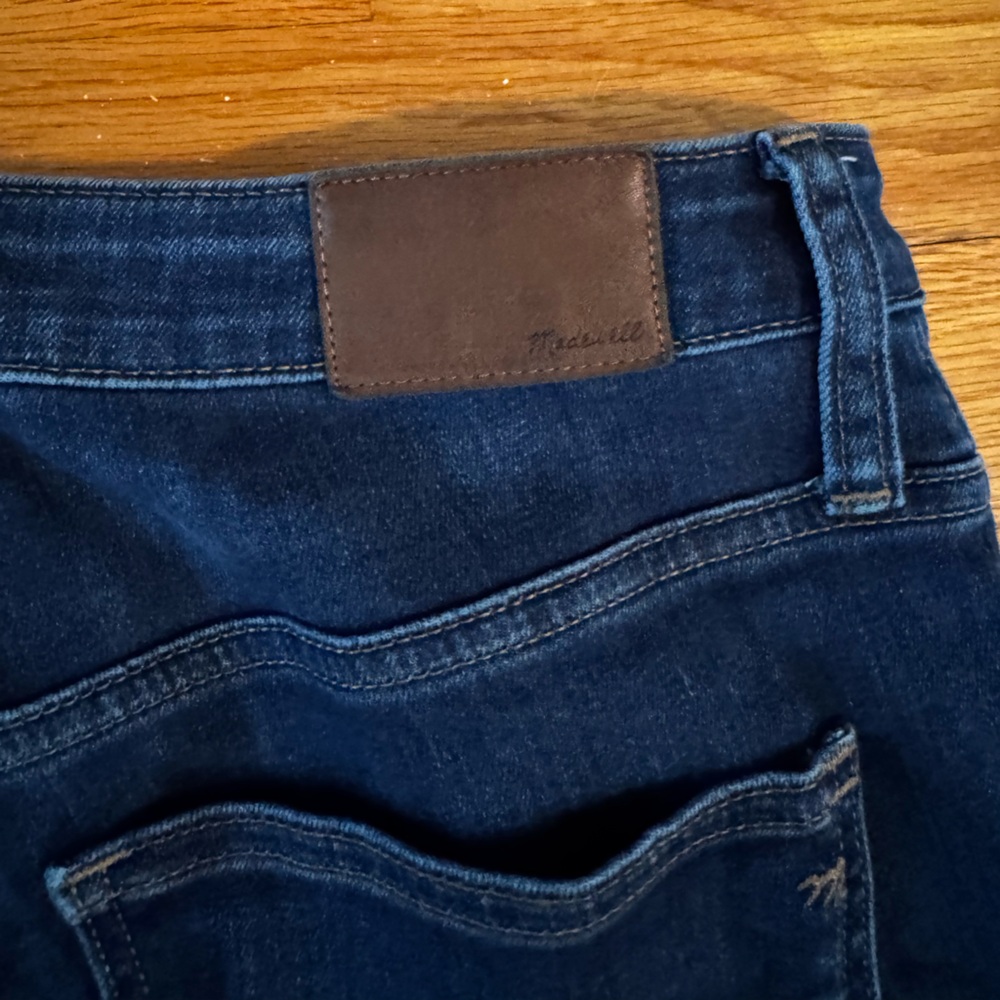 Madewell Women's Dark Wash Curvy High Rise Skinny Jeans - Picture 3 of 5